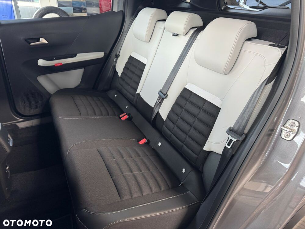 Citroën C3 Aircross ver-1-2-mhev-max-edct6 - 9