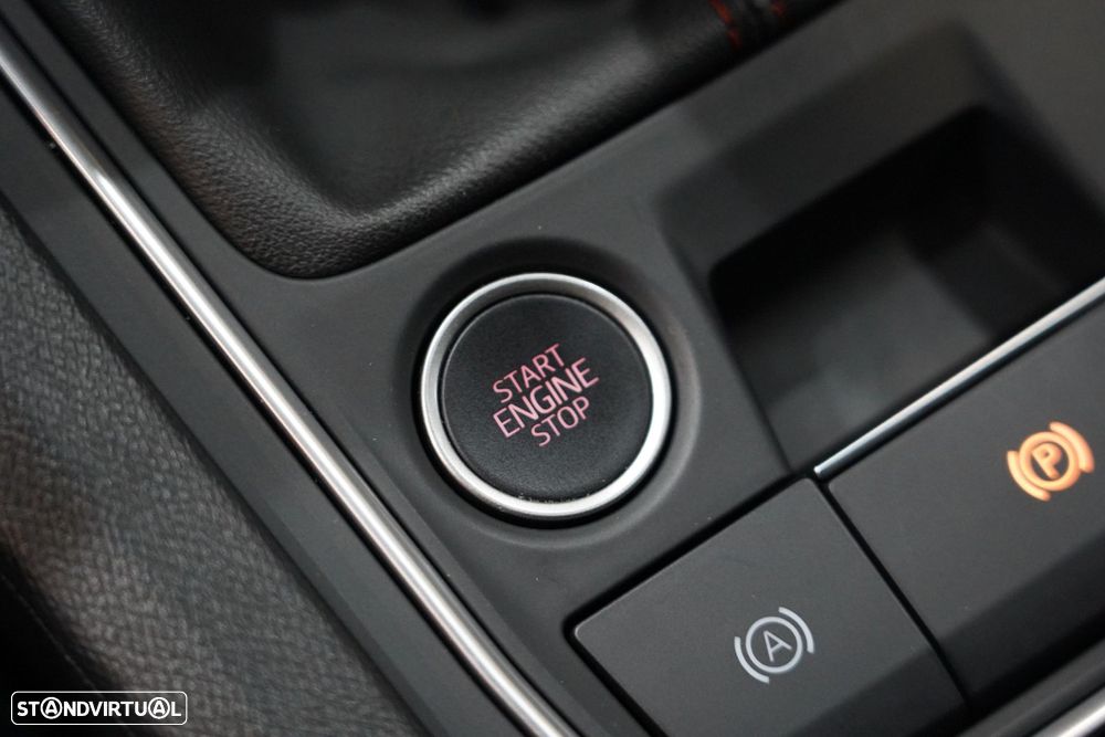 SEAT Leon ST 2.0 TDI FR - 48