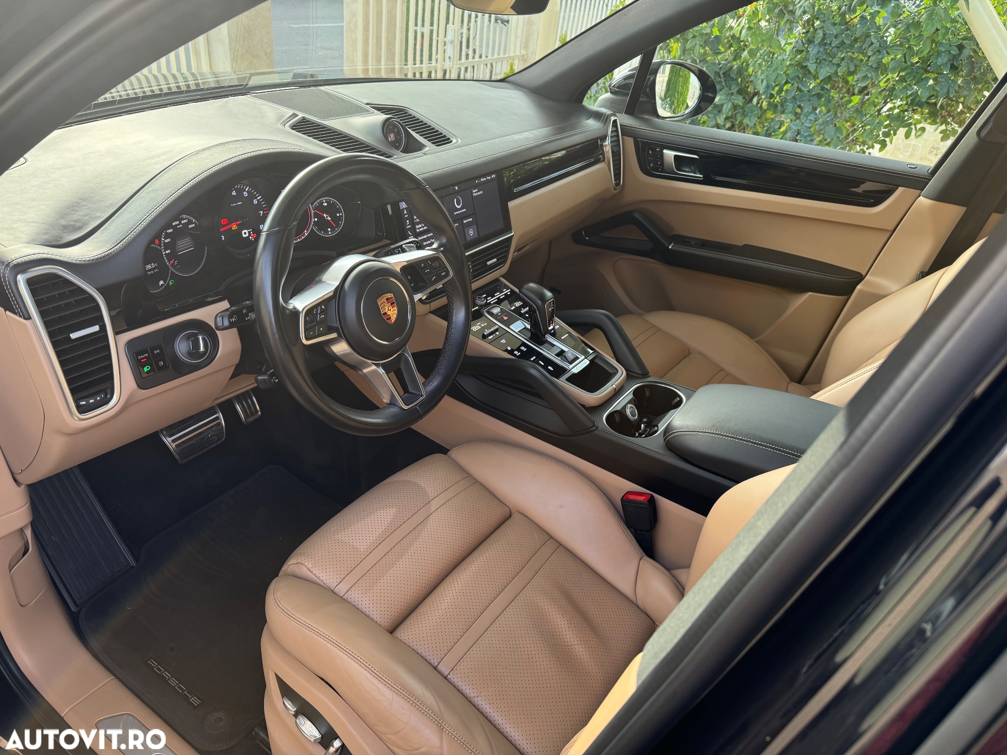 Porsche Cayenne - 14