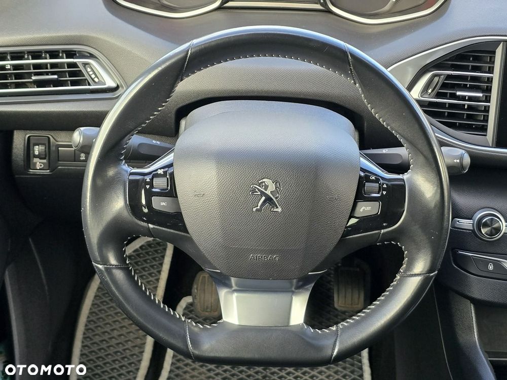 Peugeot 308 - 21