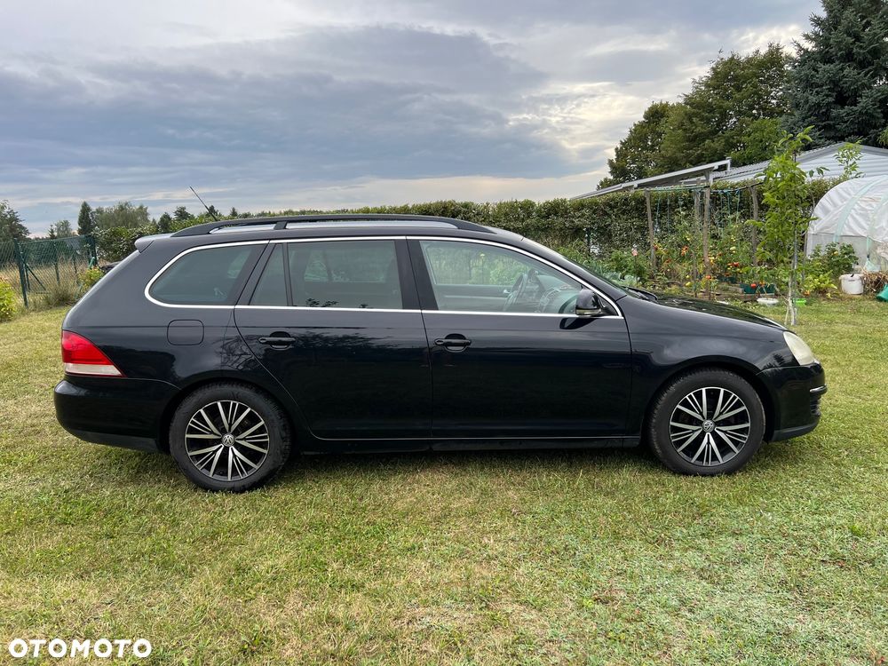 Volkswagen Golf 1.4 TSI Individual - 3