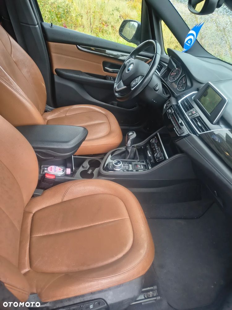 BMW Seria 2 216d Gran Tourer Luxury Line - 7