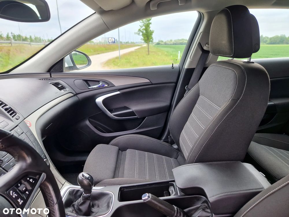 Opel Insignia 2.0 Turbo - 24