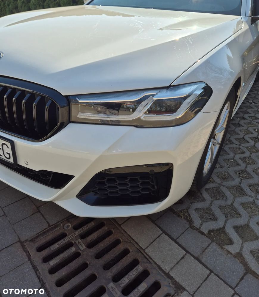 BMW Seria 5 520d M Sport sport - 33