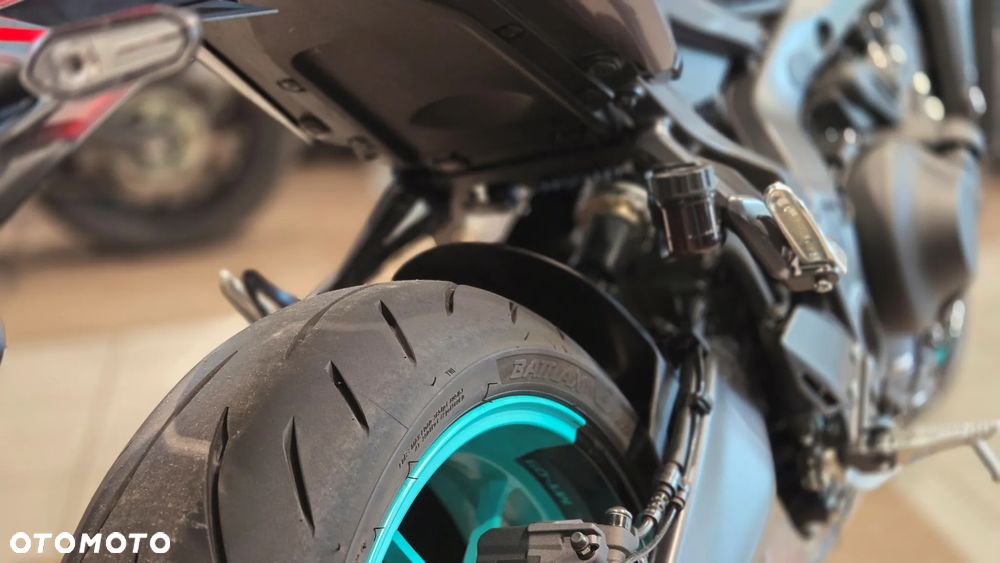 Yamaha MT - 3