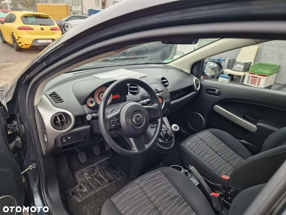 Mazda 2 1.3 Impression - 6