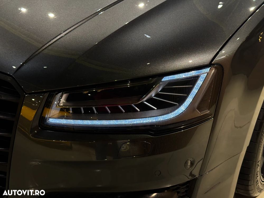 Audi A8 4.2 TDI Quattro Tiptronic - 7