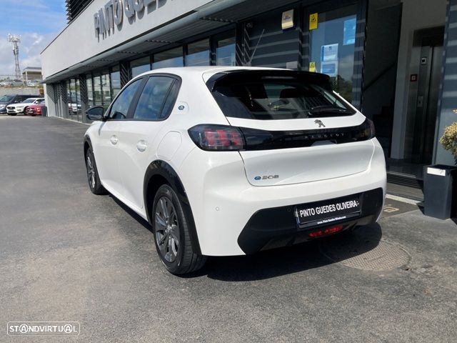 Peugeot e-208 50 kWh Active Pack - 6