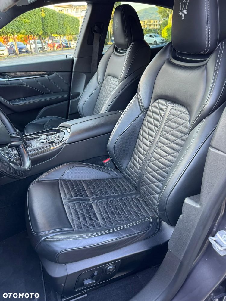 Maserati Levante S - 14