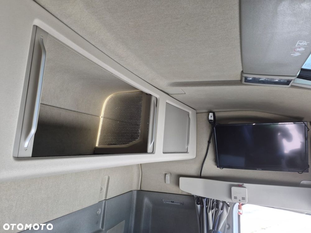 Volvo FH500 pierwszy właściciel, bogate wyposażenie, bezwypadkowy - 30
