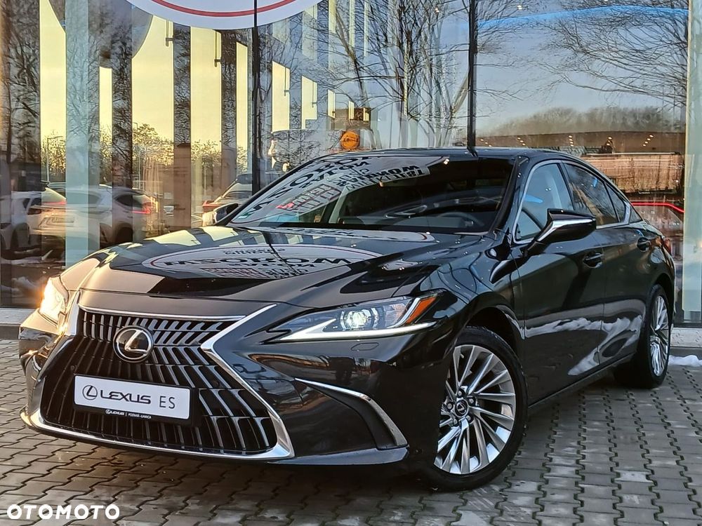 Lexus ES 300h Business Edition - 11