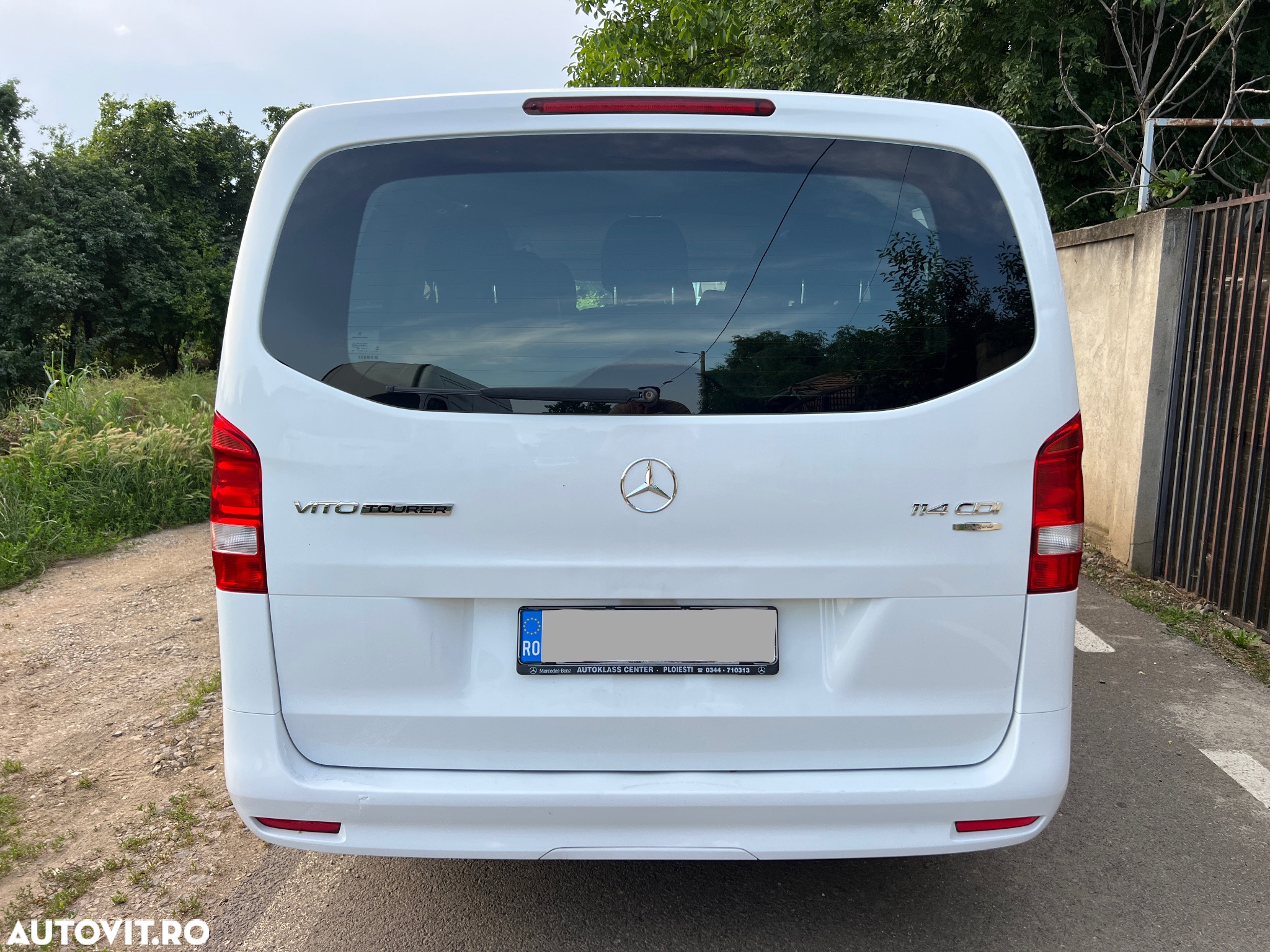 Mercedes-Benz Vito Tourer Compact 114 CDI 136CP RWD 9AT BASE - 14
