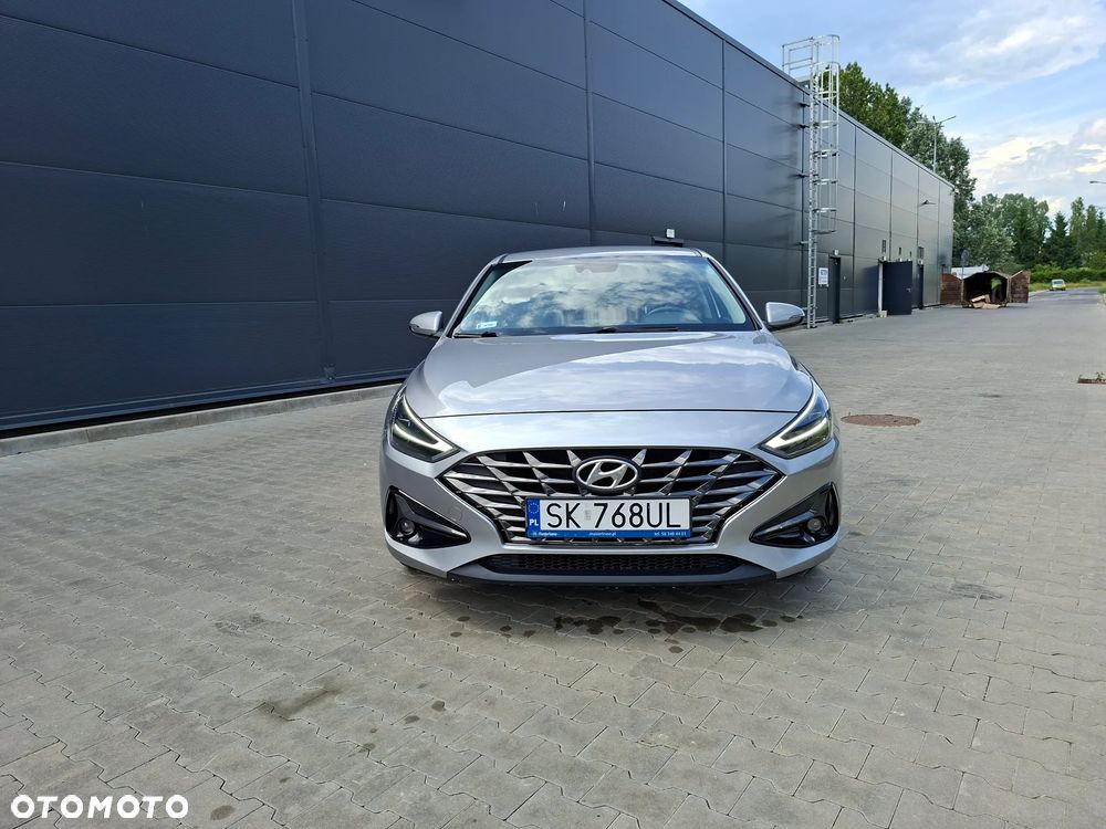 Hyundai i30 1.5 DPI Comfort - 10