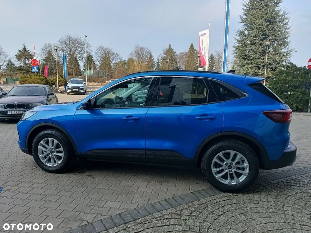 Ford Kuga - 4