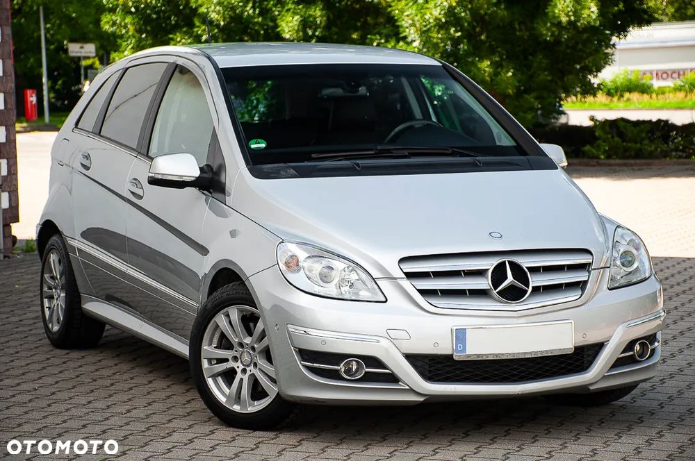 Mercedes-Benz Klasa B 180 CDI DPF Special Edition - 18