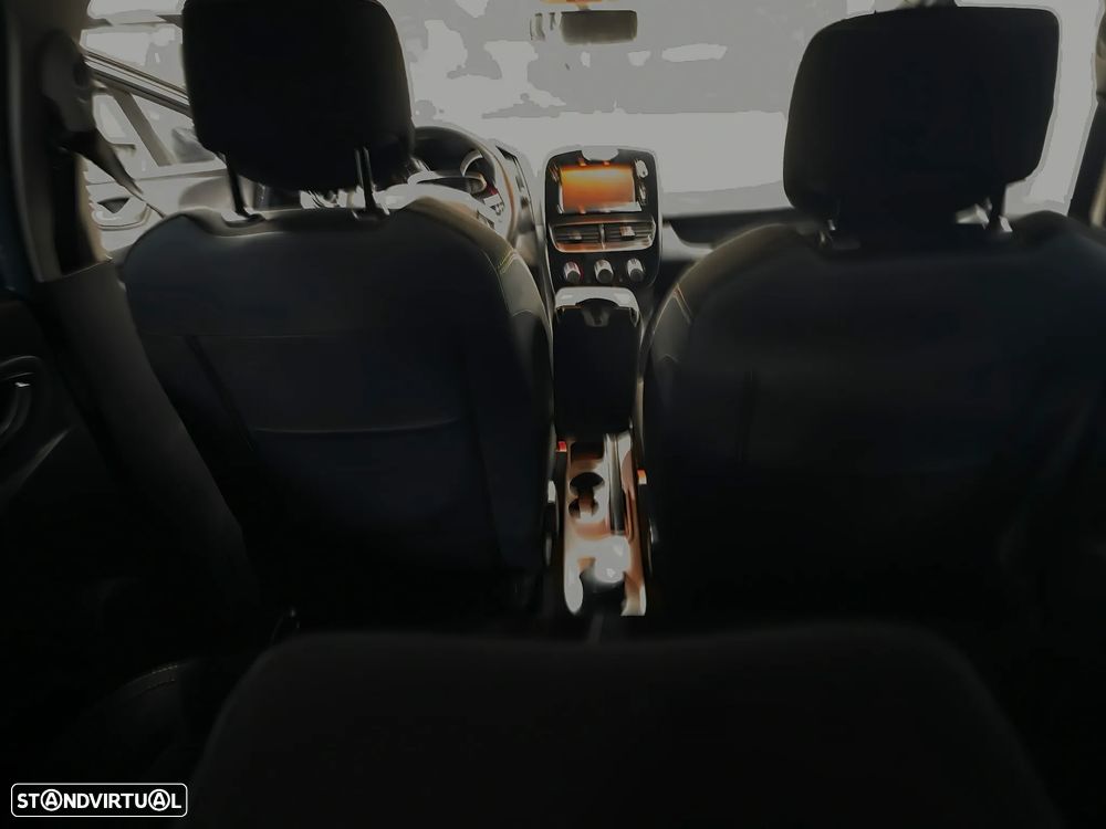 Renault Clio 0.9 TCe Limited Edition - 12