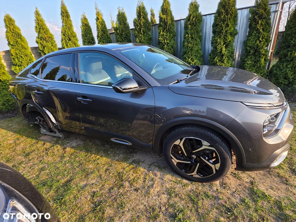 Citroën C4X PureTech 130 Stop&Start EAT8 SHINE - 3