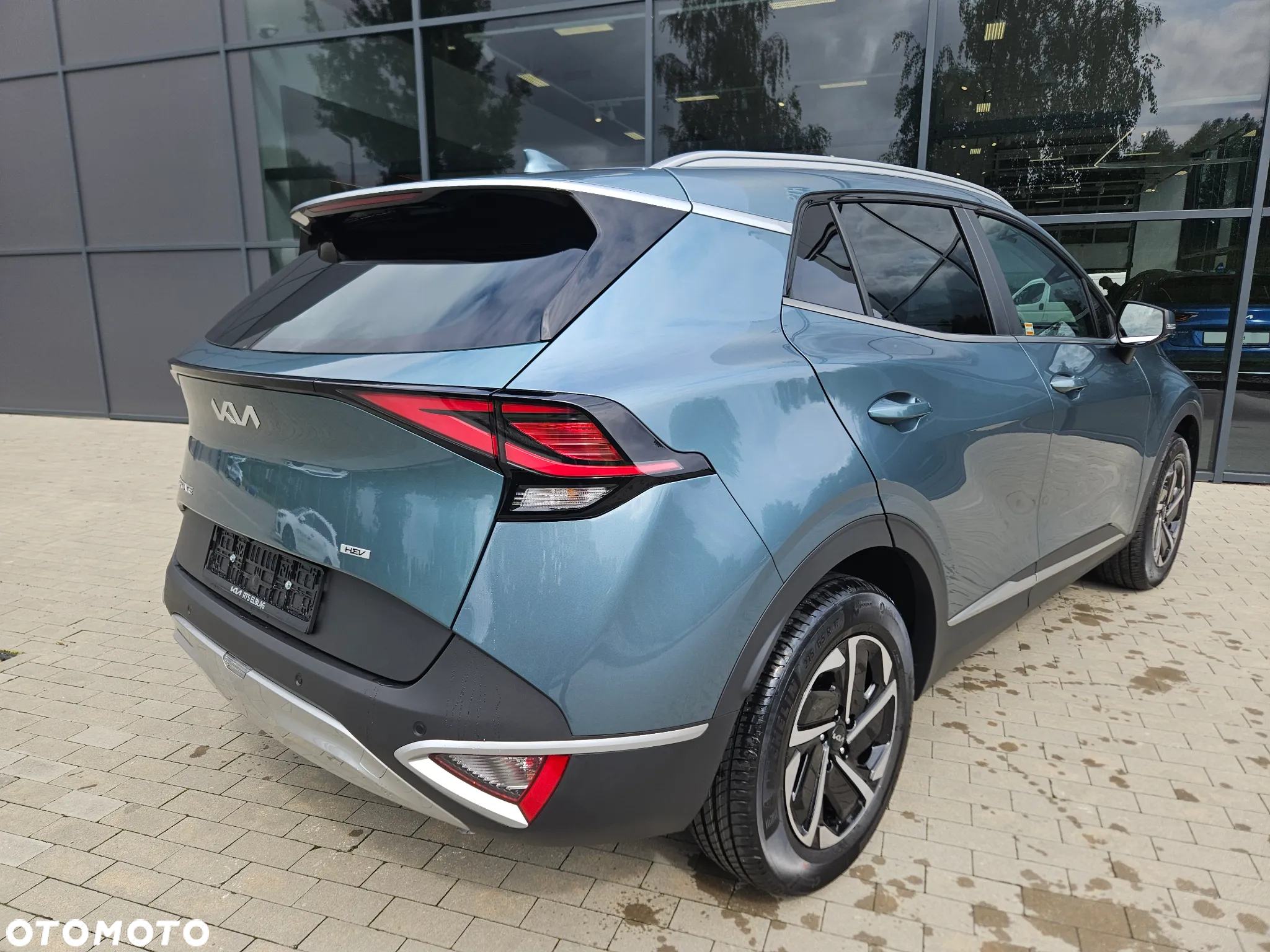 Kia Sportage 1.6 T-GDI HEV L 2WD - 6