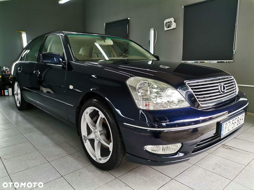 Lexus LS High Class - 22
