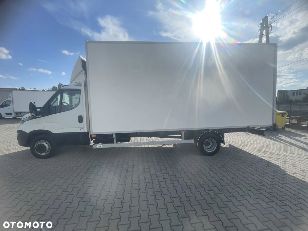 Iveco Daily 72C18 70C18 kontener Salon Polska - 4