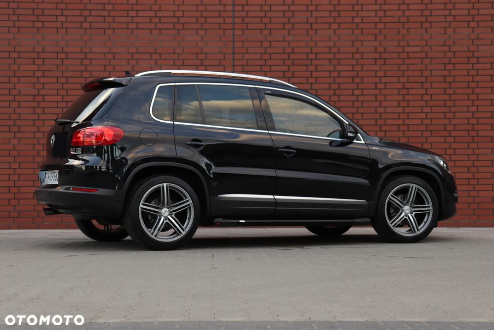 Volkswagen Tiguan 2.0 TDI SCR BlueMotion Technology Lounge Sport & Style - 13
