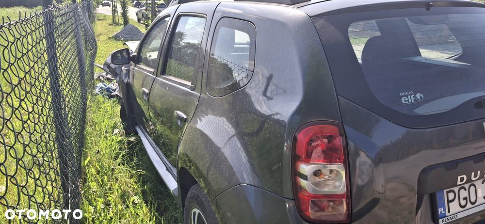 Dacia Duster 1.6 SCe Laureate 4x4 S&S - 3