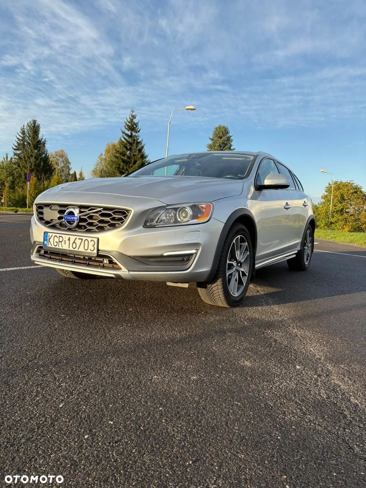 Volvo V60 Cross Country