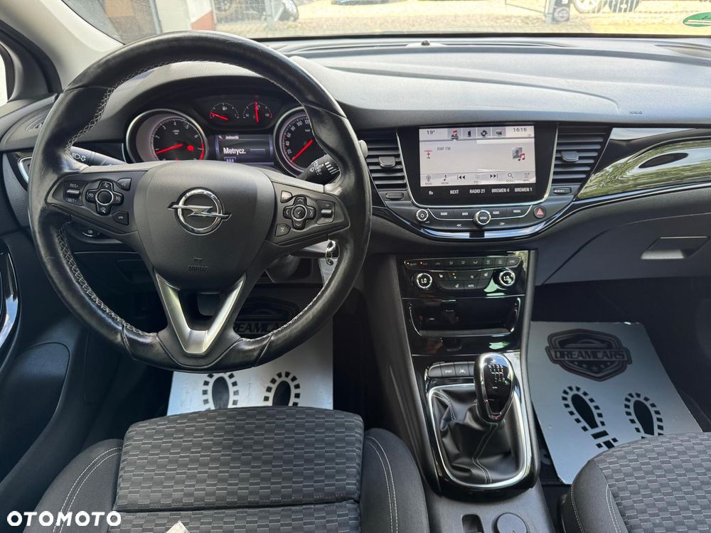 Opel Astra - 18