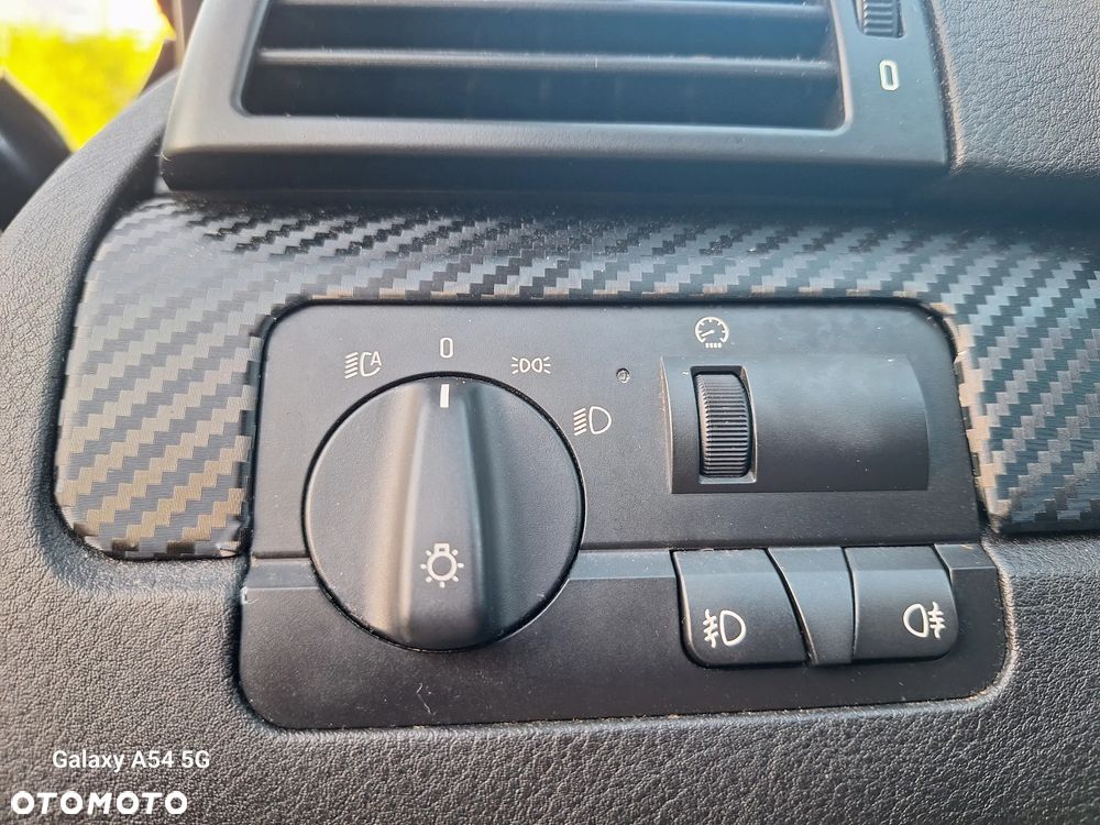 BMW Seria 3 318 Ci Edition Sport - 30