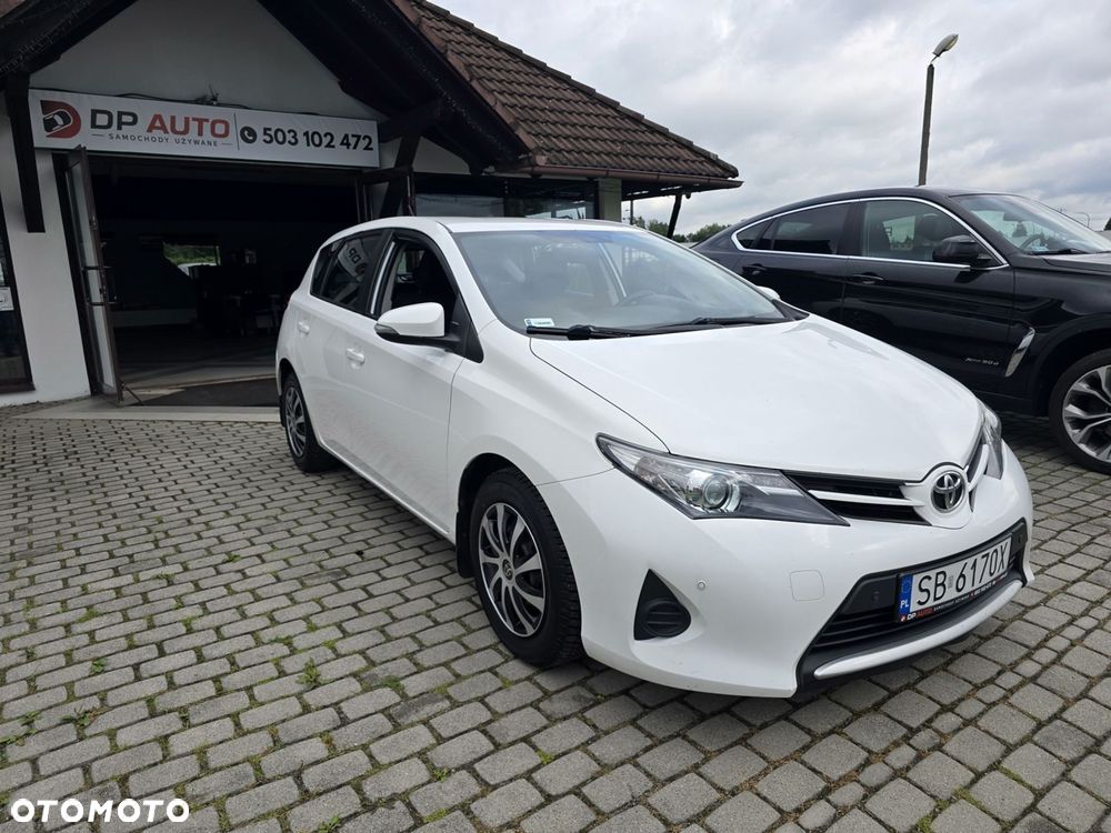 Toyota Auris - 8