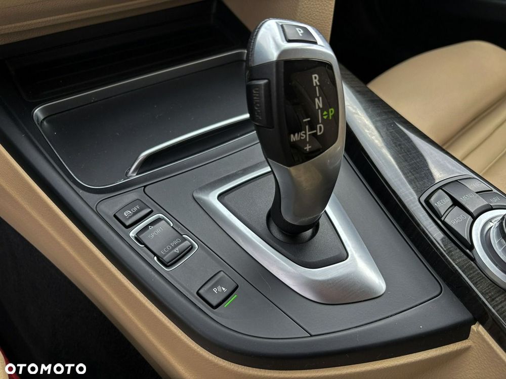 BMW Seria 3 - 21