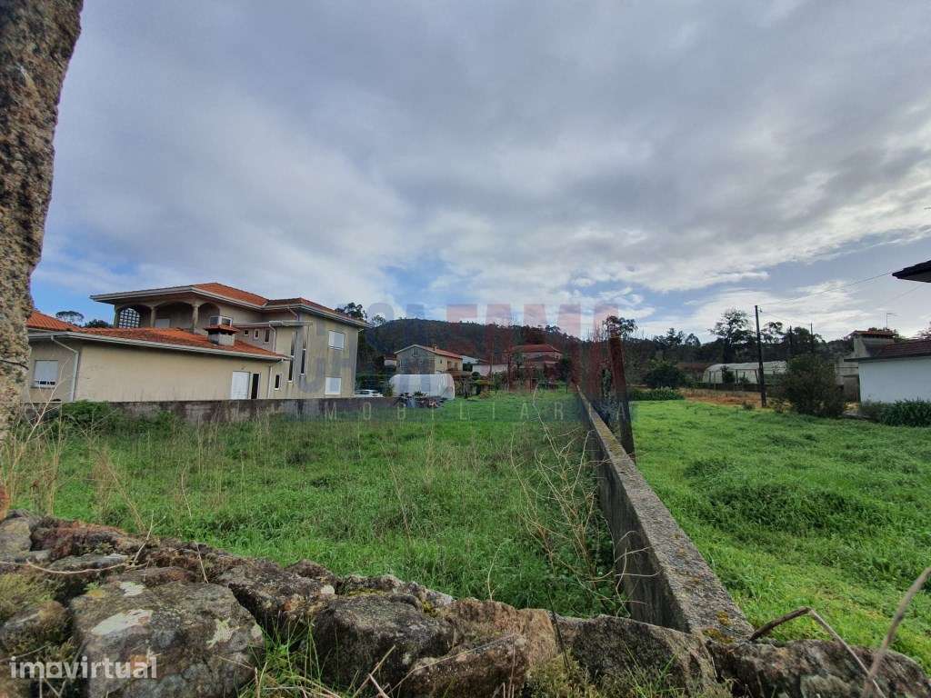 Terreno de construção em Carreira - Santo Tirso - Grande imagem: 3/8