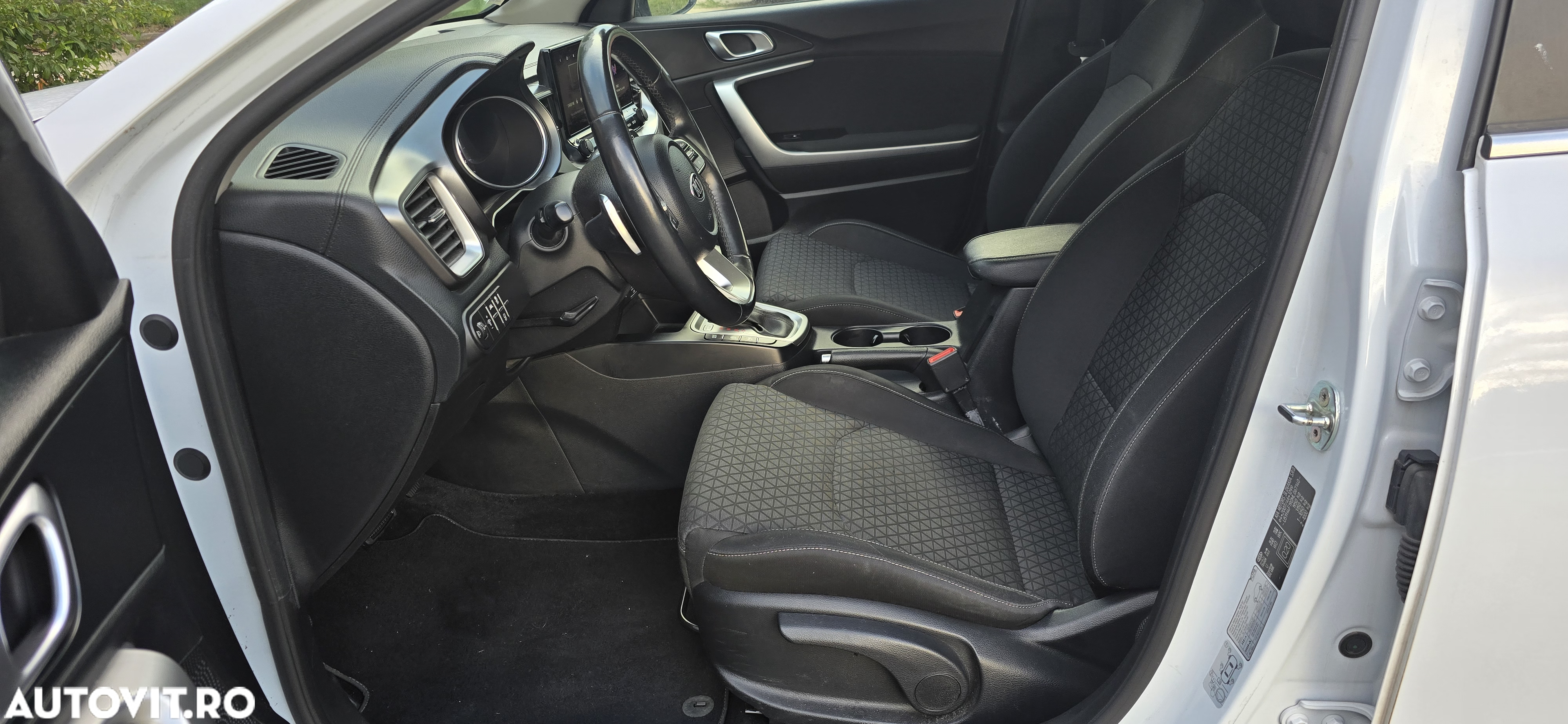 Kia XCeed 1.6 DSL MHEV HP 7DCT City+ - 13
