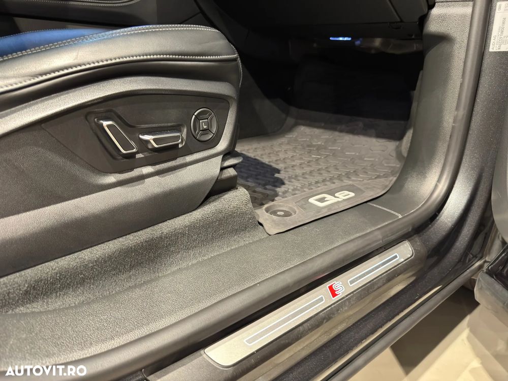 Audi SQ8 4.0 TFSI quattro Tiptronic - 26