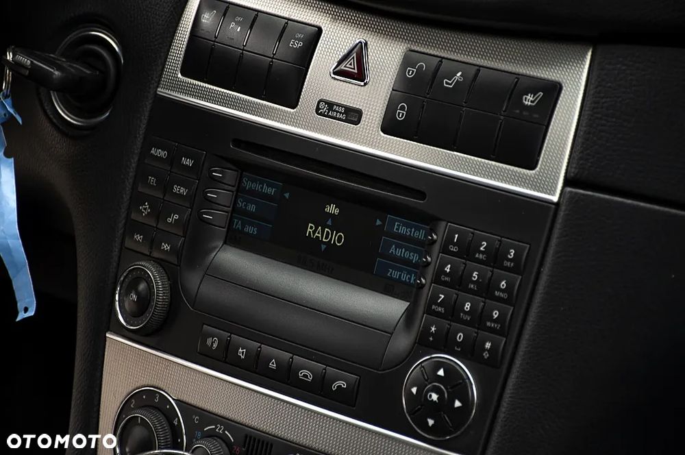 Mercedes-Benz CLK 320 CDI 7G-TRONIC Avantgarde - 34