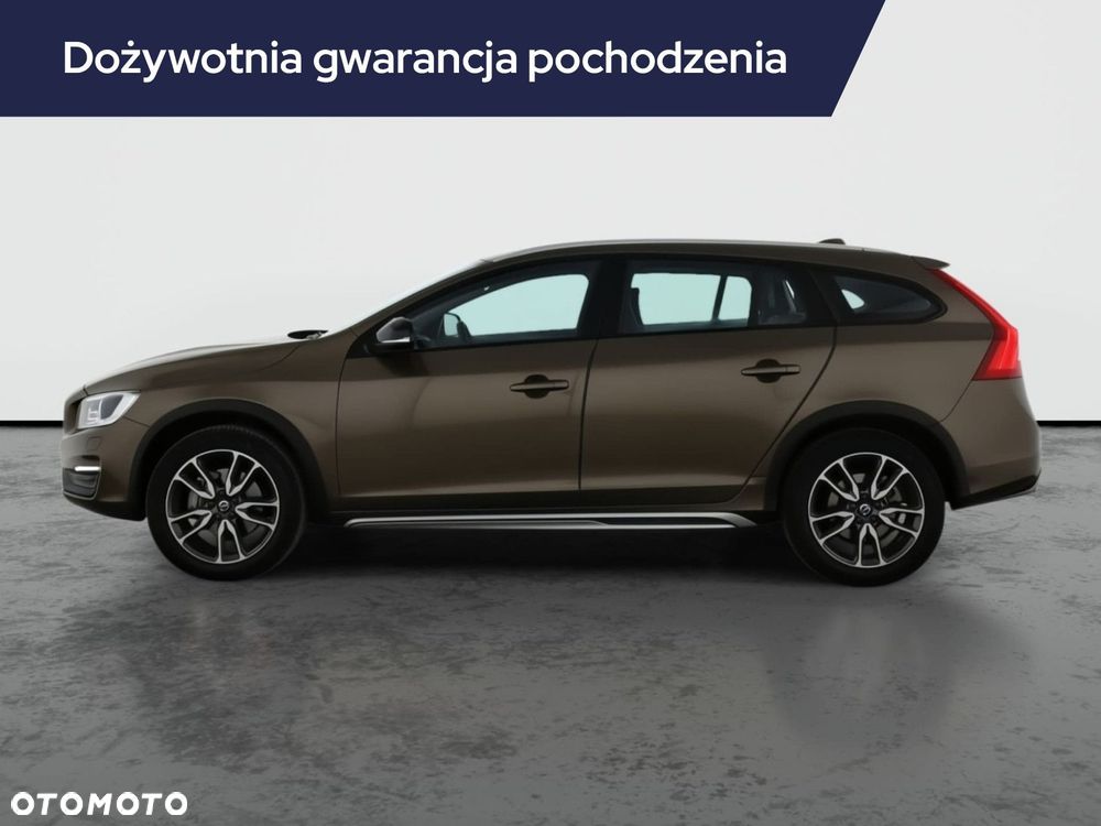 Volvo V60 Cross Country - 4