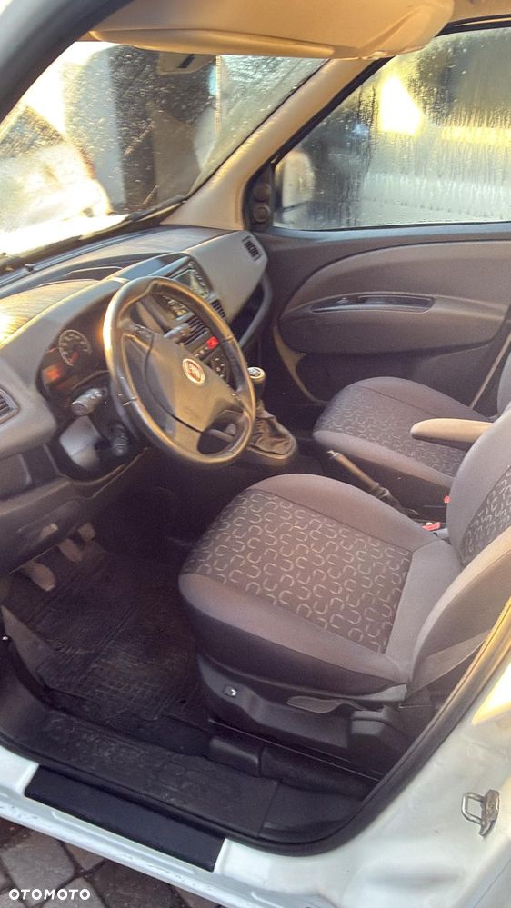 Fiat Doblo 2014 photo 4