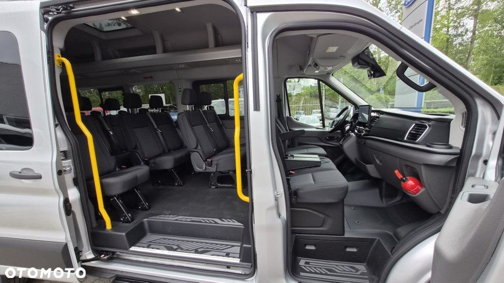 Ford Transit - 13