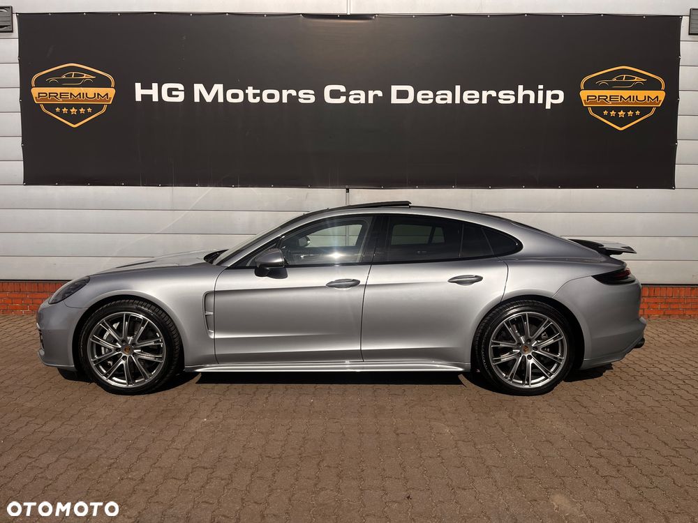 Porsche Panamera - 6