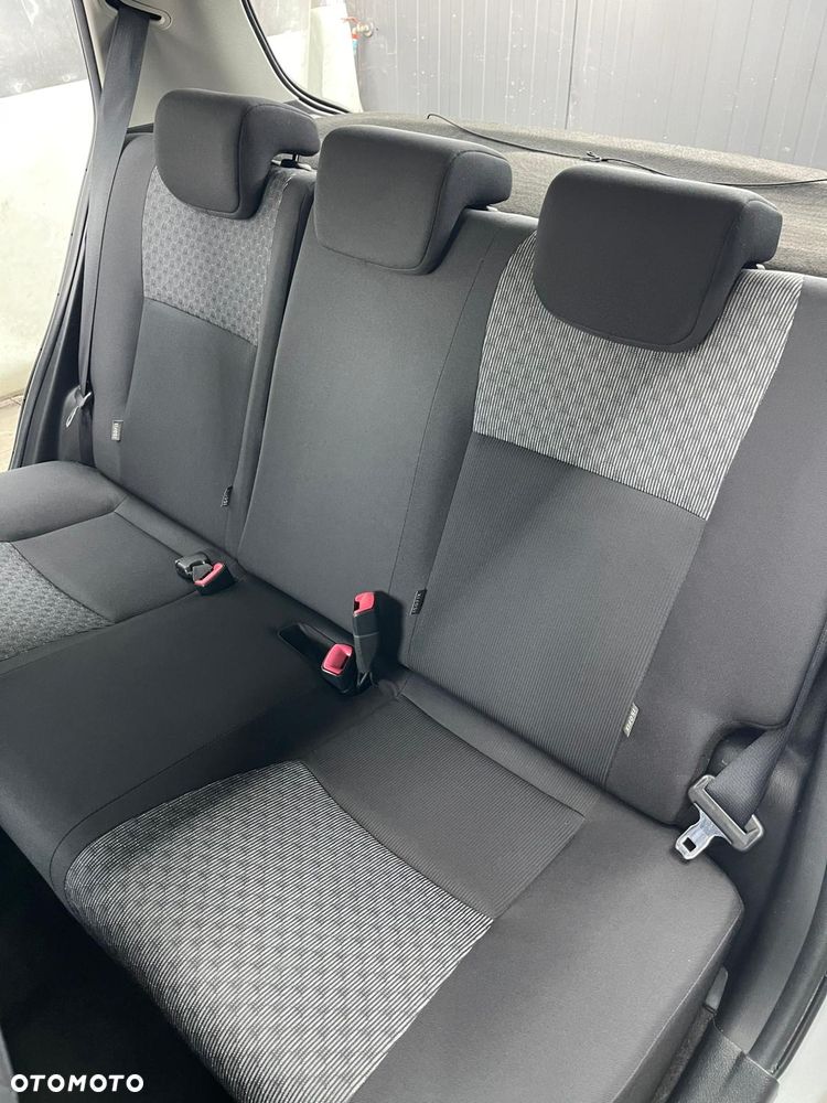Toyota Yaris 1.33 Life - 28