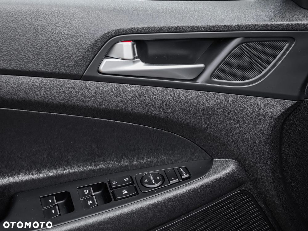 Hyundai Tucson blue 1.6 GDi 2WD Passion - 29