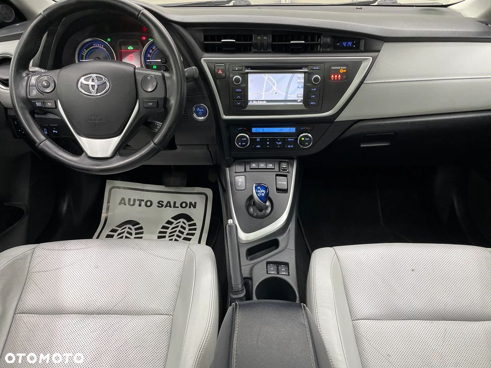 Toyota Auris - 21