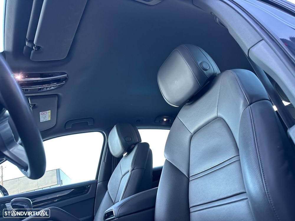 Porsche Cayenne E-Hybrid Tiptronic S - 21