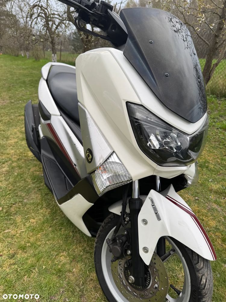 Yamaha NMAX - 22