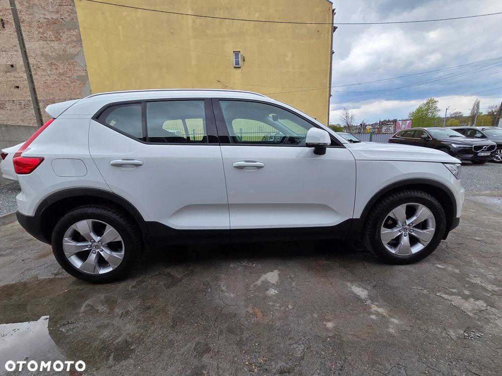 Volvo XC 40 D3 SCR Momentum - 7