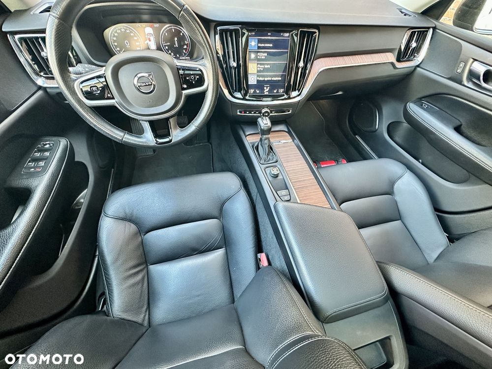 Volvo V60 D3 Geartronic Momentum Pro - 12