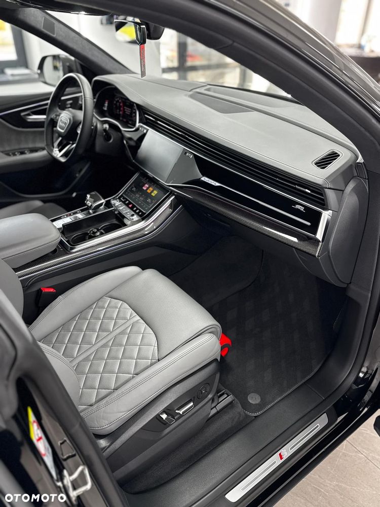 Audi SQ8 TFSI Quattro Tiptronic - 24