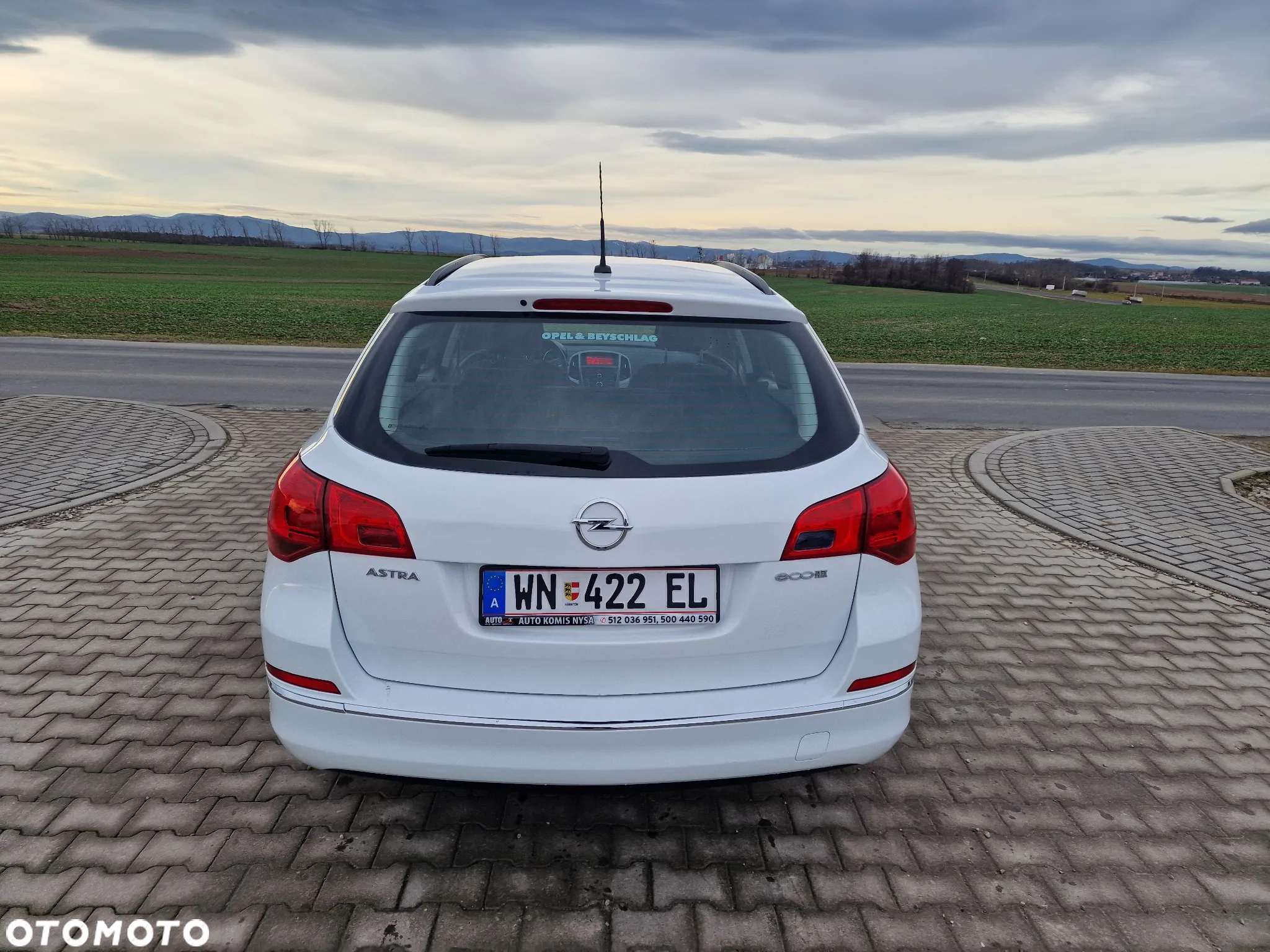 Opel Astra 1.6 D Start/Stop Sports Tourer Business - 9