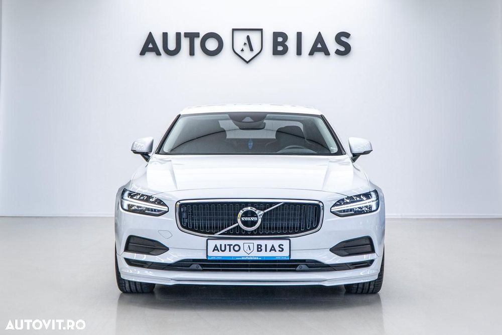 Volvo S90 D4 Geartronic Momentum Pro - 23