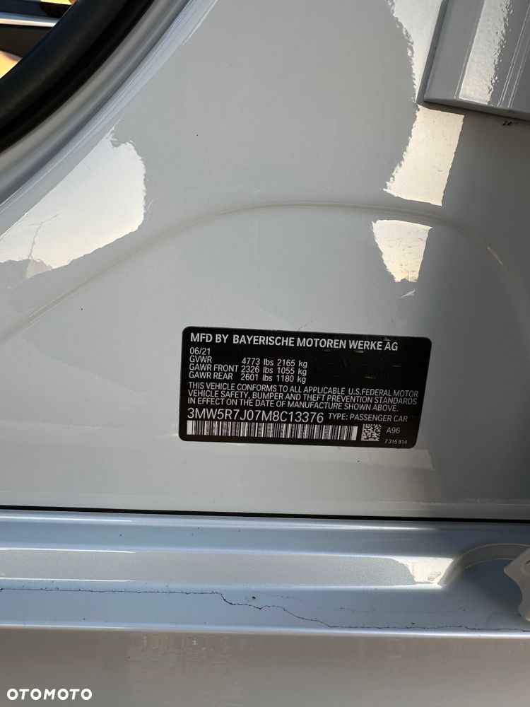 BMW Seria 3 330i xDrive M Sport - 8